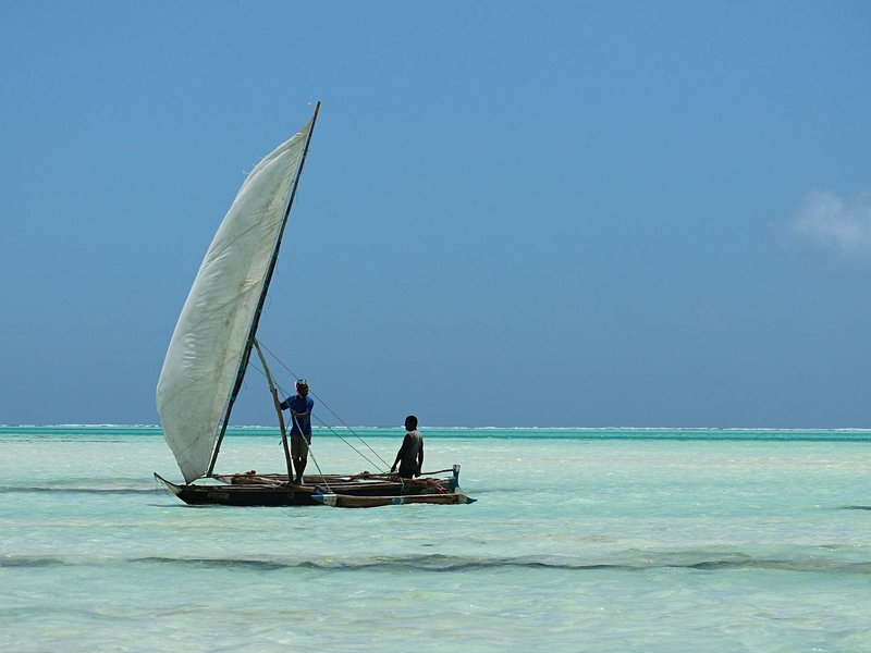 Faire une balade à bord d’un voilier traditionnel, le dhow