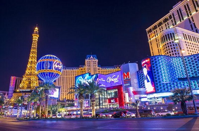 Faire un tour en limousine au milieu des casinos