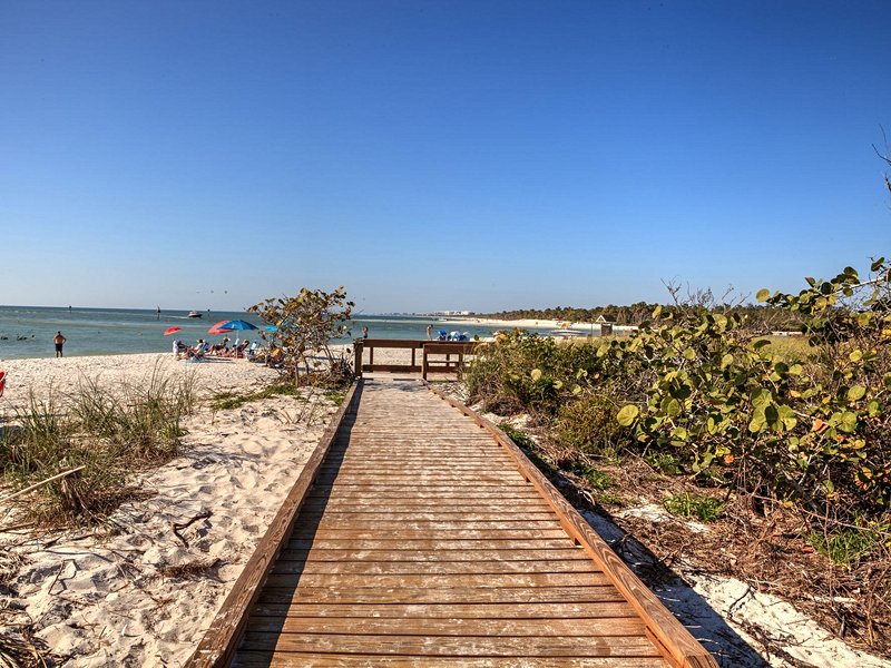 Delnor Wiggins Pass State Park