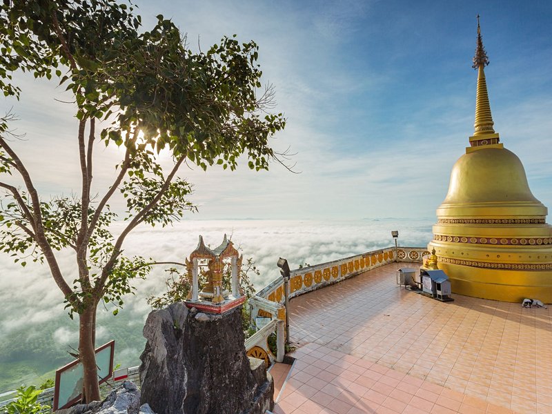 Visiter le Wat Tham Seua