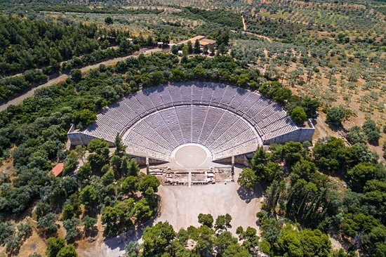 L’Asclépiéion et le Théâtre d'Épidaure