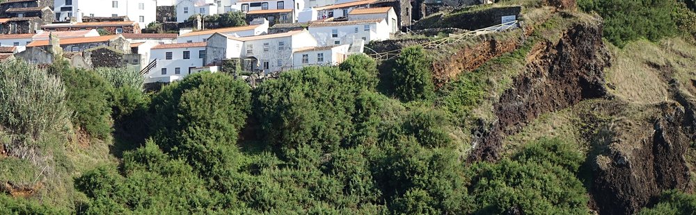 Vila do Corvo