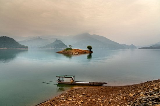 Lac Hoa Binh