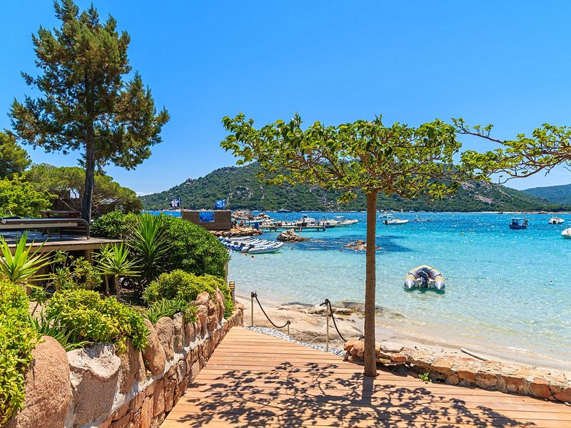 La plage de Santa Giulia