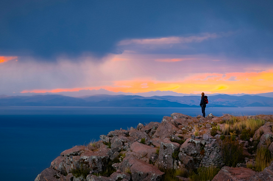 Le lac Titicaca loin des radars