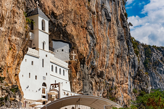 Visiter les plus beaux monastères du pays