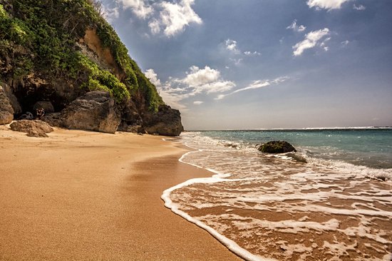 Pandawa Beach