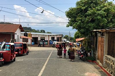 Le village de San Juan de la Laguna