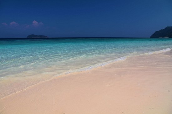 Nyaung Oo Phee Island