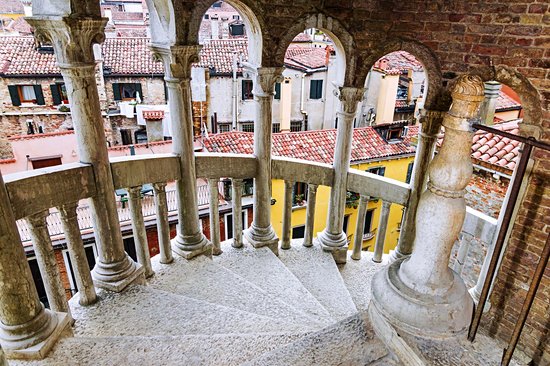 Palais Contarini del Bovolo