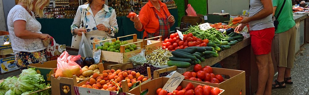 Le marché Pazar