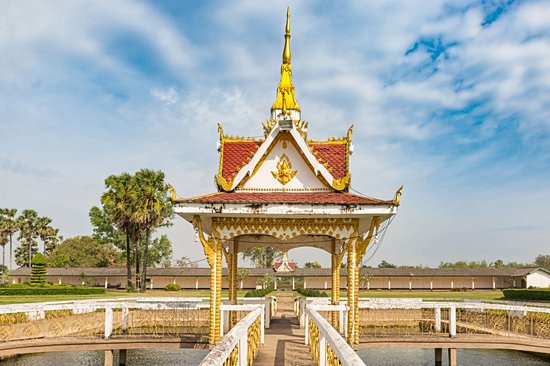 Thakhek