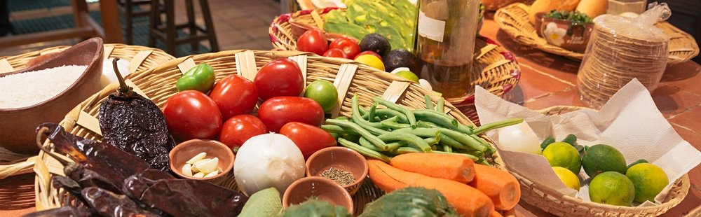 Prendre un cours de cuisine locale