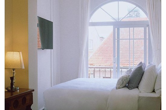 Le Macaron Boutique Hotel