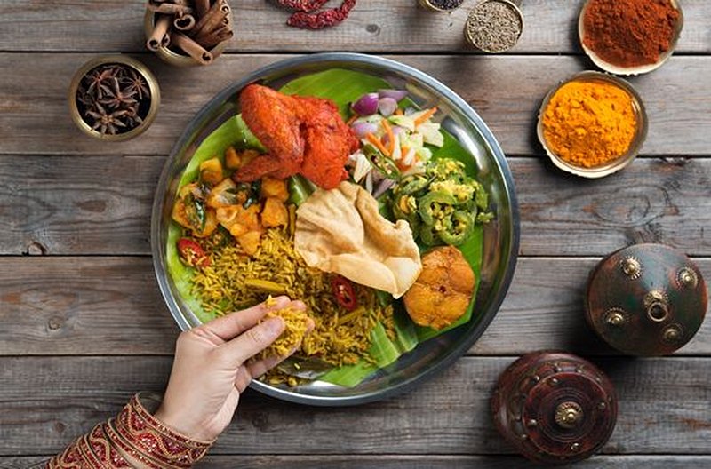 Goûter à la cuisine indienne