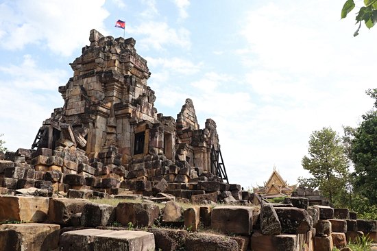 Wat Ek Phnom