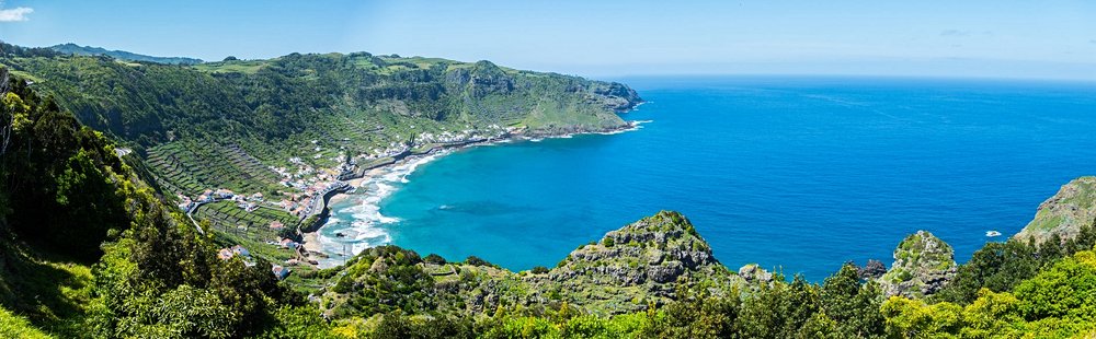 Baia do Sao Lourenço