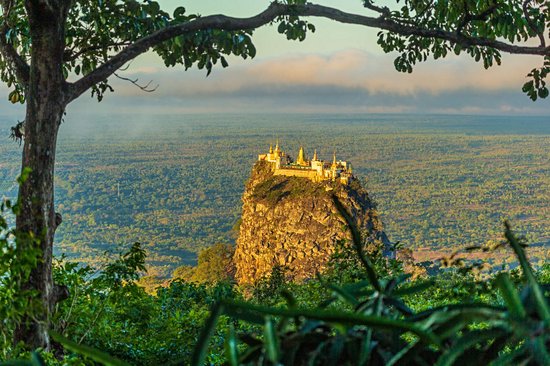 Mont Popa