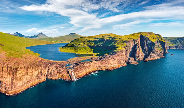 ÎLES FÉROÉ<br />Lac Sørvágsvatn 3