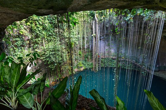 Cenote Ik Kil