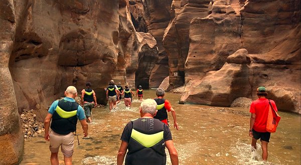 Traverser le plus grand canyon de Jordanie Wadi Hasa