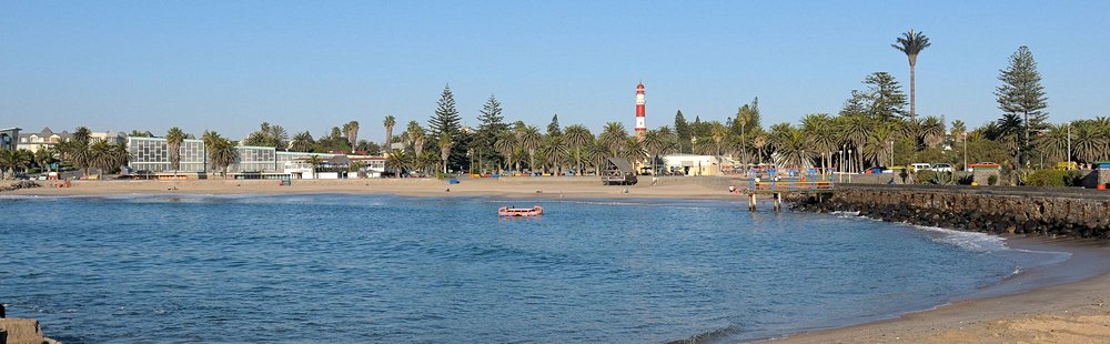 Plage de Mole (The Mole)