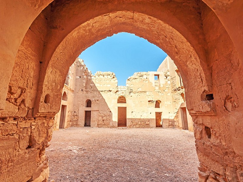 Les châteaux du désert