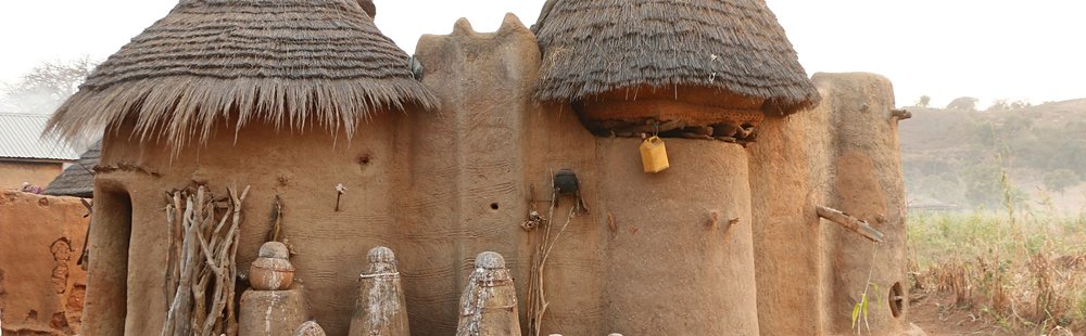 Le pays des Tata Somba, forteresses de terre
