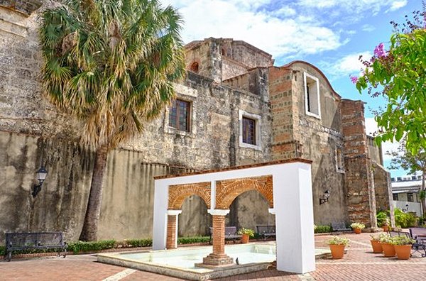 Sillonner le cœur historique de Saint-Domingue
