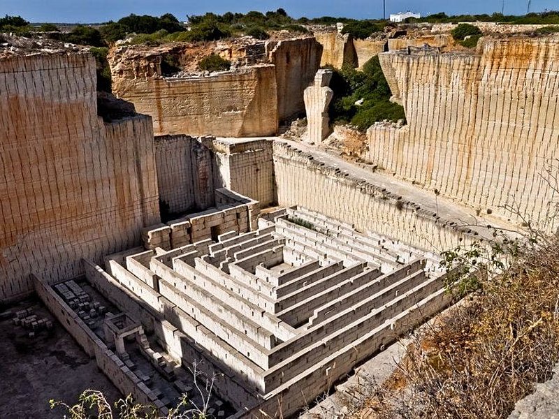 Les anciennes carrières de Lithica