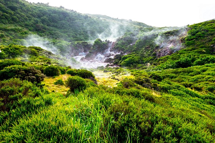 Les mystiques Furnas do Enxofre