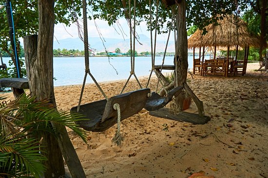 Kampot Beach