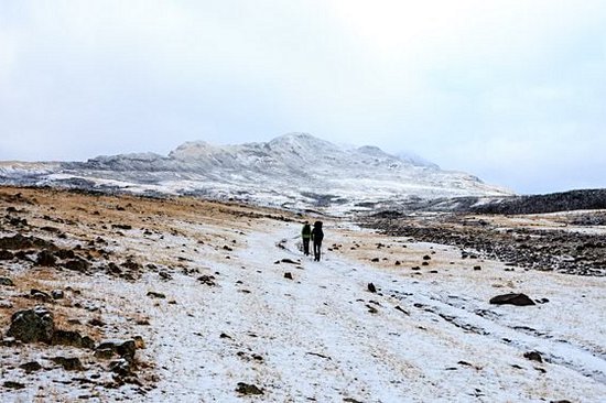 Gravir le volcan Aragats