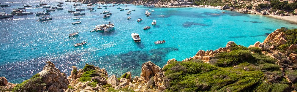 Sur la côte d’Emeraude - Cala Corsara