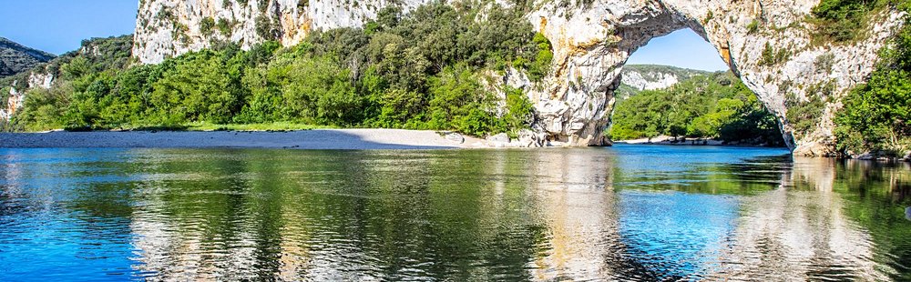 Les gorges de l'Ardèche et le pont d'Arc
