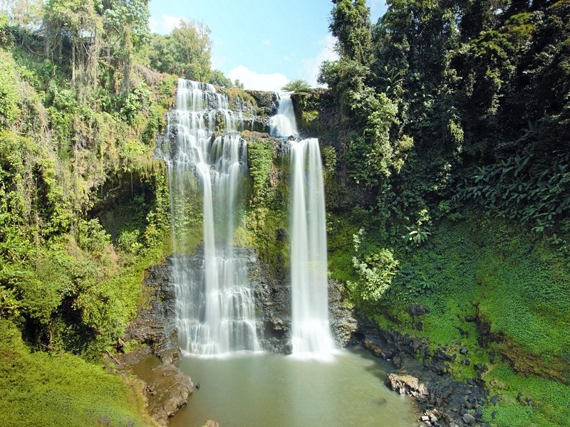 Tad Yuang Waterfall