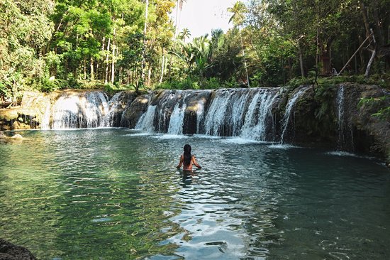 Cambugahay Falls