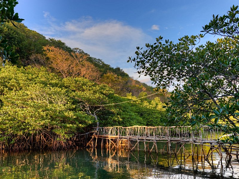 Se prélasser aux Maquinit Hot Springs