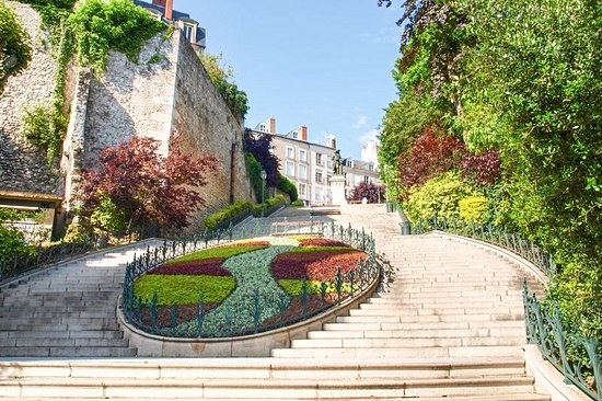 Blois