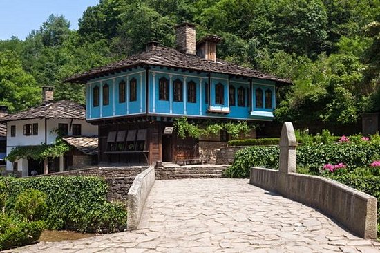 Déambuler au musée ethnographique en plein air d’Etar