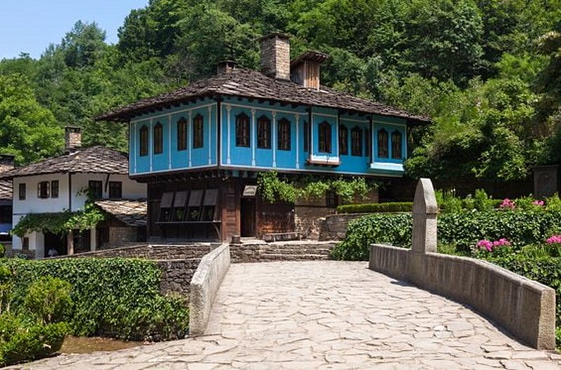 Déambuler au musée ethnographique en plein air d’Etar