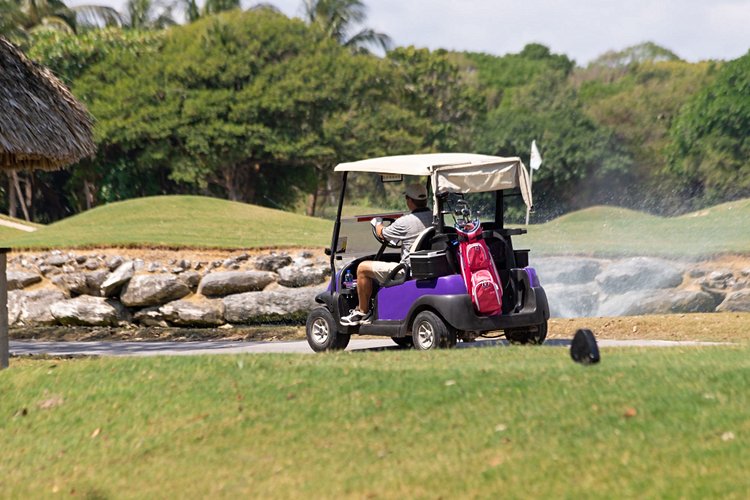 Faire une partie de golf sur la Riviera Maya
 2