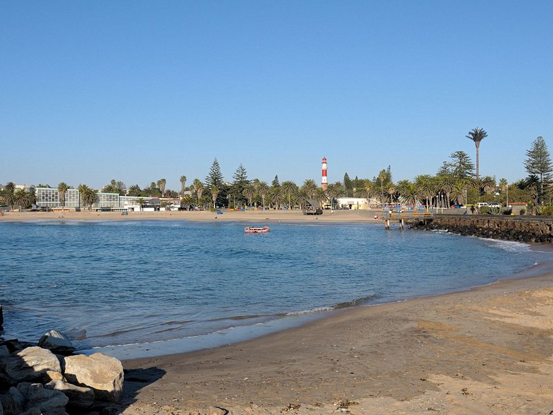 Plage de Mole (The Mole)