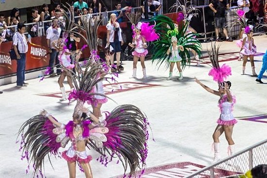 Fêter le carnaval à Encarnación