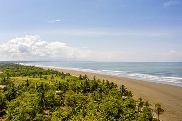 La plage d’Uvita