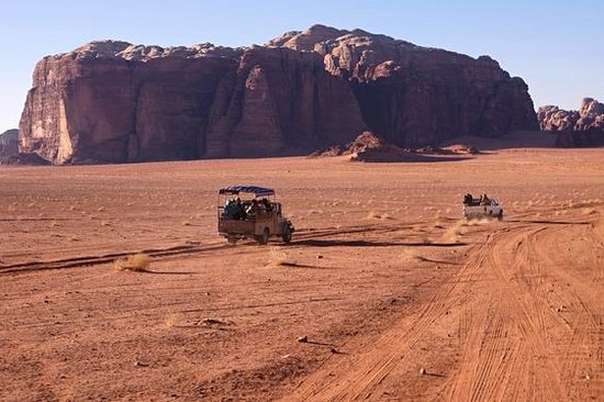 Faire une excursion dans le désert de Wadi Rum