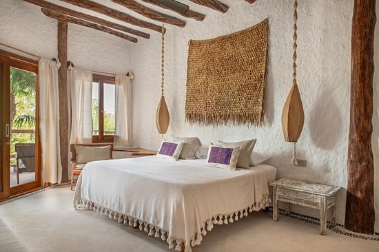 Mawimbi Boutique Hotel