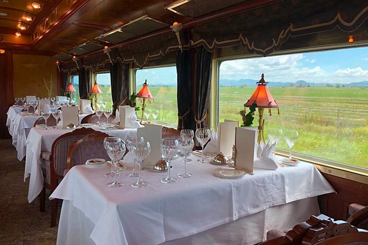 Bangkok - Singapour en train de luxe