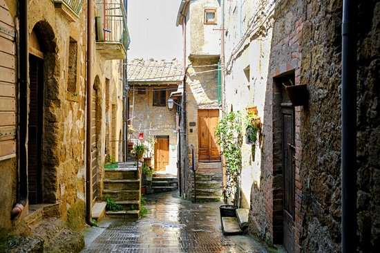 Pitigliano