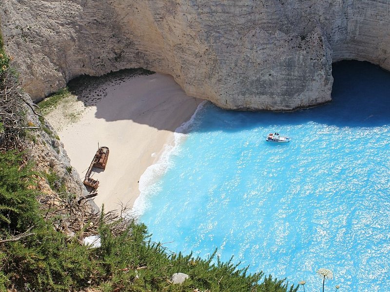 La plage de Navagio (Baie du naufrage)